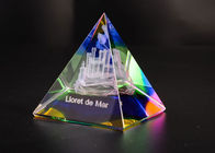 3D Gegraveerde Toekenning van het de Kop Kleurrijke Glas van de Kristaltrofee als de Concurrentieherinneringen
