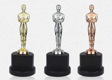 Het Materiaal van de het Zinklegering van Oscar Award Metal Cup Trophy met Zwarte Kristalbasis